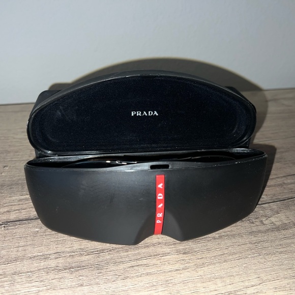 Prada men sunglasses - Picture 4 of 4
